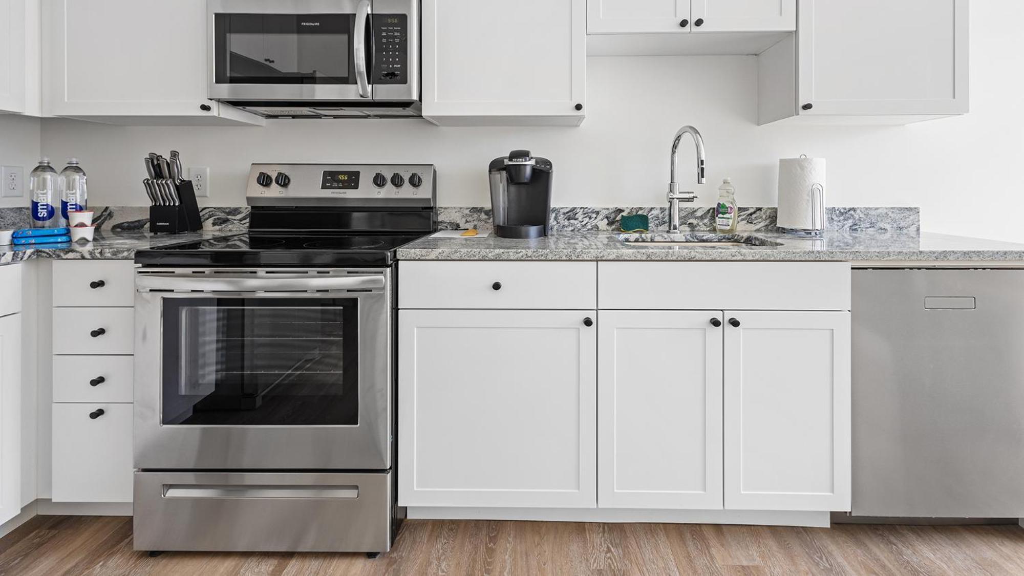 Exchange Apartments By Barsala Detroit Bilik gambar